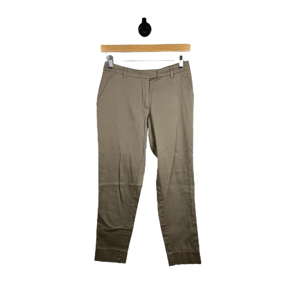 H&M Womenโs Classic Tapered Trousers in Beige Size 4